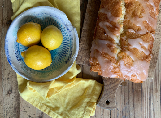 Lemon Drizzle Cake AoP